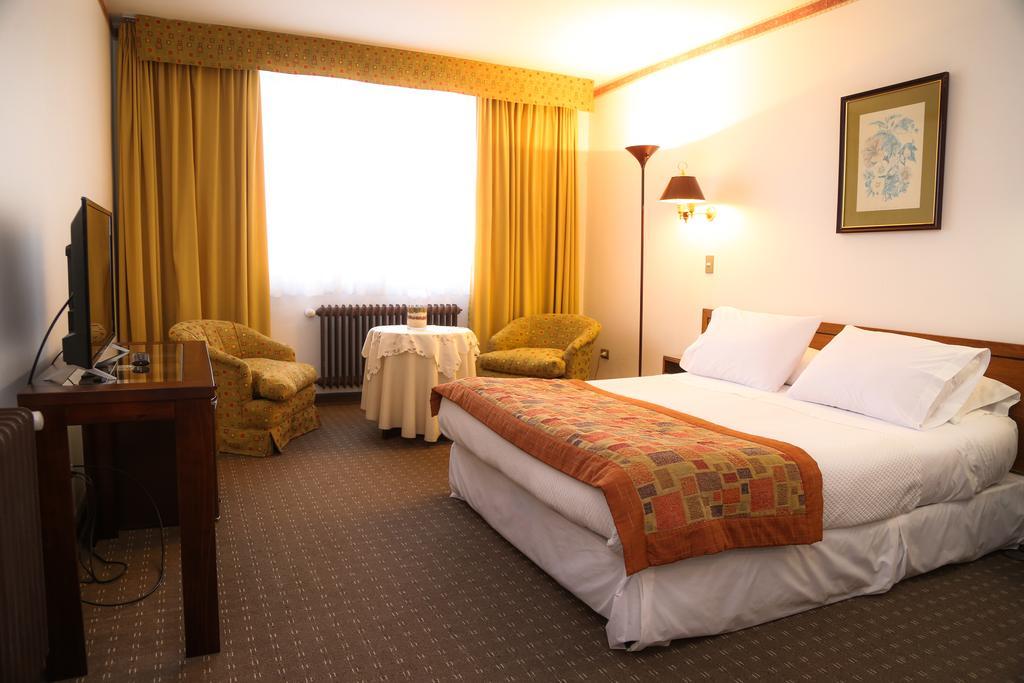 Hotel Los Navegantes Punta Arenas Extérieur photo